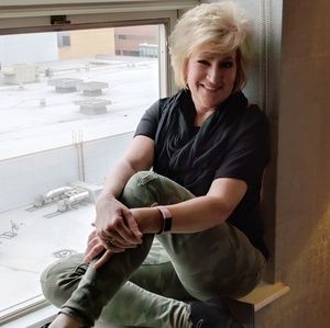 Meet your Posher, Jean